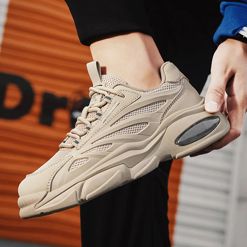 

2025 New Men Light Running Shoes Mesh Breathable sneakers Sport Shoes Men Outdoor Walking Shoes Men Jogging Shoes Men