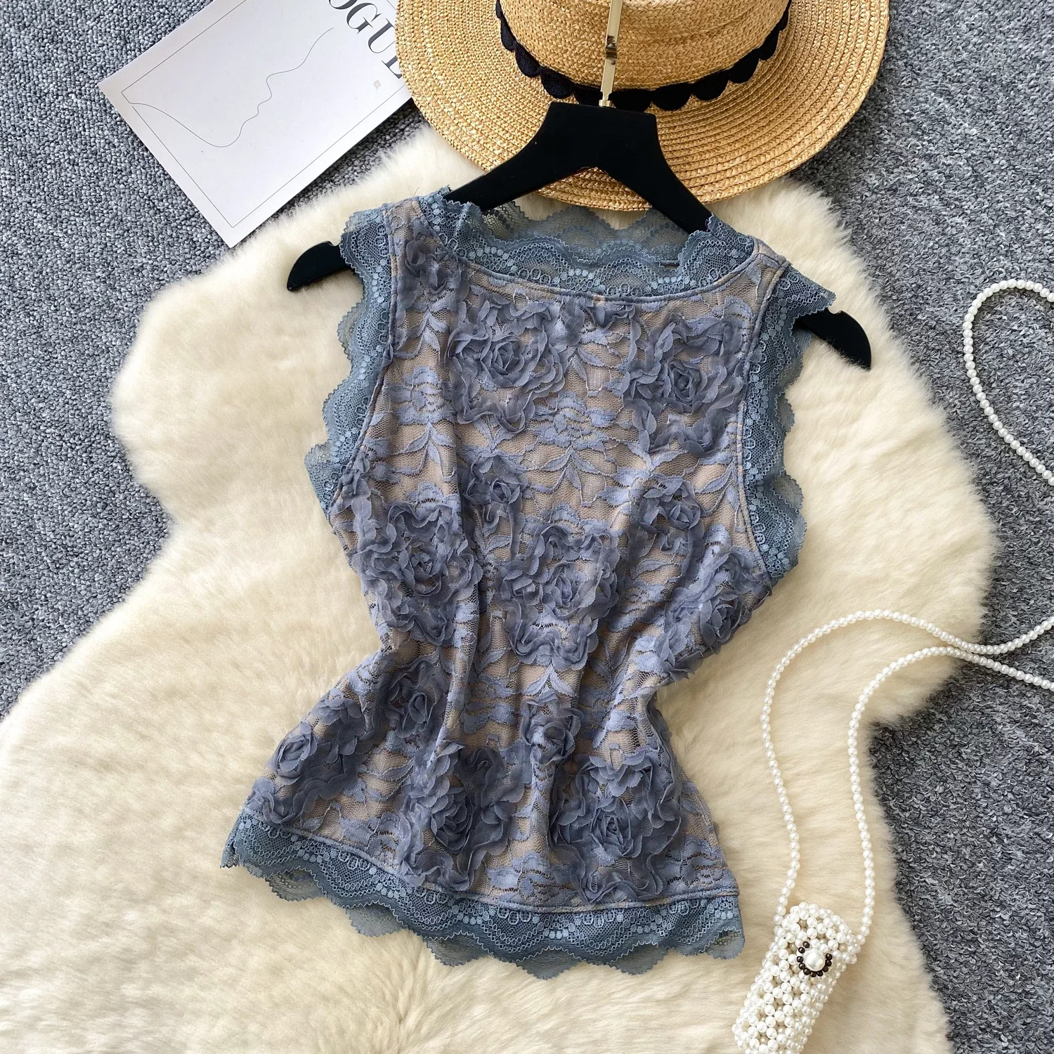 

Clothland женская милая кружевная блузка с цветочным принтом без рукавов, элегантная рубашка с вырезами, женские винтажные шикарные топы Blusa WA357