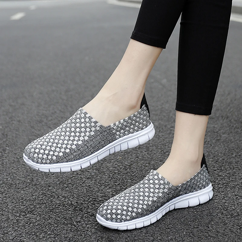 Women\'s flats female casual shoes woman sneakers ladies jogging shoe weave walking plus size 35-42 braided women\'s shoes