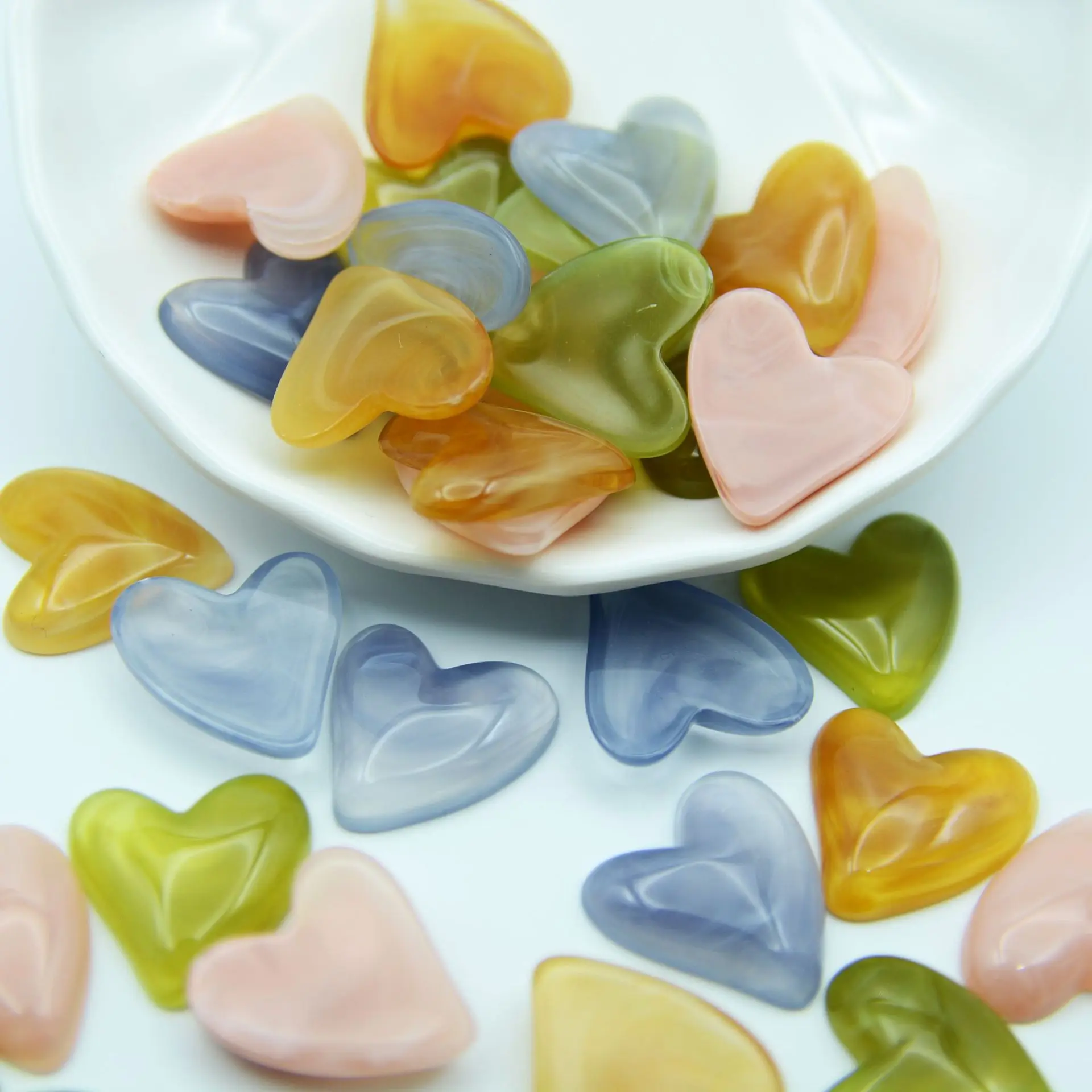 

10 шт. 20*22 мм желейные цветные непористые свободные бусины в форме сердца DIY Шарм Производство ювелирных изделий и аксессуаров для волос