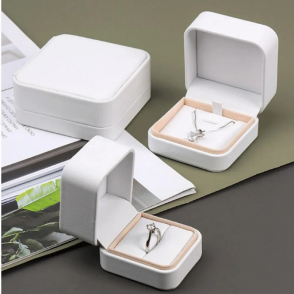 PU Jewelry Storage Box for Proposal Wedding Necklace Earring Ring Box Display Gift Box Fashion Jewelry Accessory Wholesale