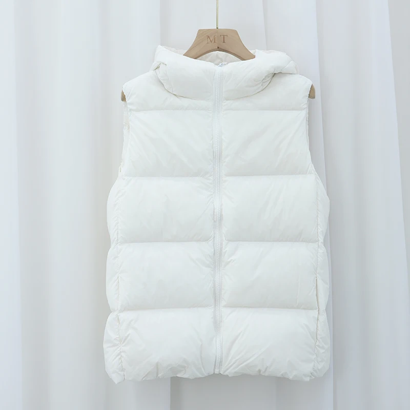 Autunno e inverno nuove signore 2025 piumino d'anatra bianco 90% piumino gilet coreano moda per il tempo libero pendolari madre gilet con cappuccio