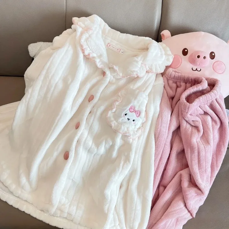 ชุดนอนผ้าคอรัลฟลีซสำหรับเด็กผู้หญิง ฤดูใบไม้ร่วง ฤดูหนาว ลายการ์ตูนน่ารัก ผ้าฟลานเนลหนานุ่ม อุ่นสบาย ลายซินนามอนโรล ชุดนอนนักเรียนทรงหลวมใส่สบายอยู่บ้าน