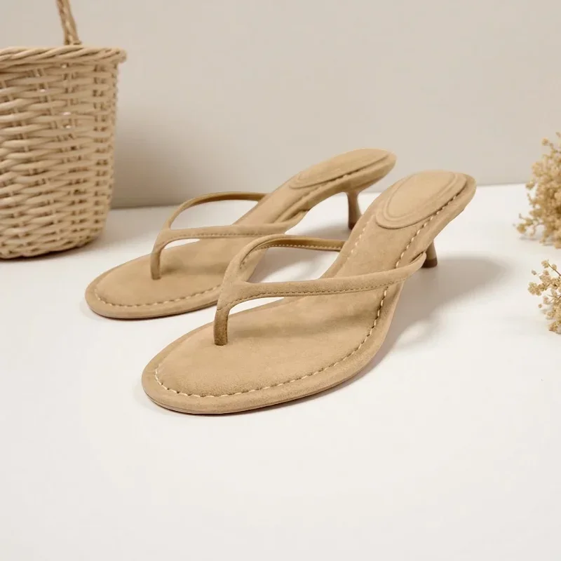 

Коричневые замшевые босоножки на каблуке для женщин. Летние шлепанцы. Сандалии на среднем каблуке «котенок». Женские сандалии с открытым носком. Сандалии больших размеров.