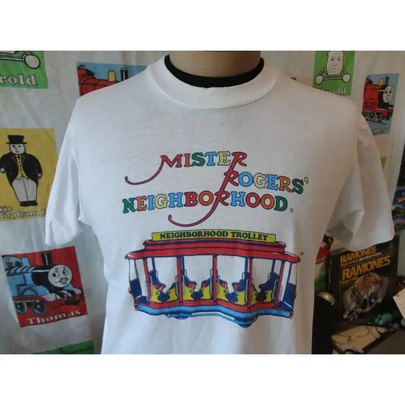 Vintage 1985 Mr. Rogers' Neighborhood Fred Rogers T-shirt