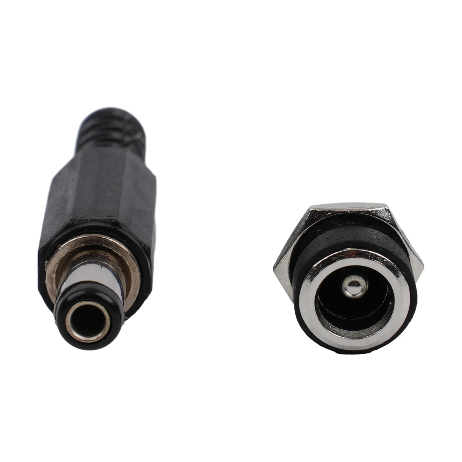 DC 12V Panel Mount Power Connectors 5-Pack Featuring Male and Female Socket Types for Power Terminal Replacement and Extension