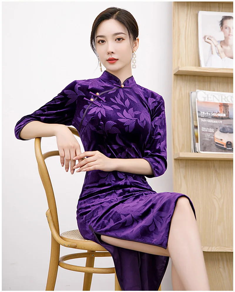 New Women Red Improved Velvet Cheongsam High-Fashion Autumn Plus Size Dress Traditional Vintage Style Mid Long Qipao S2424