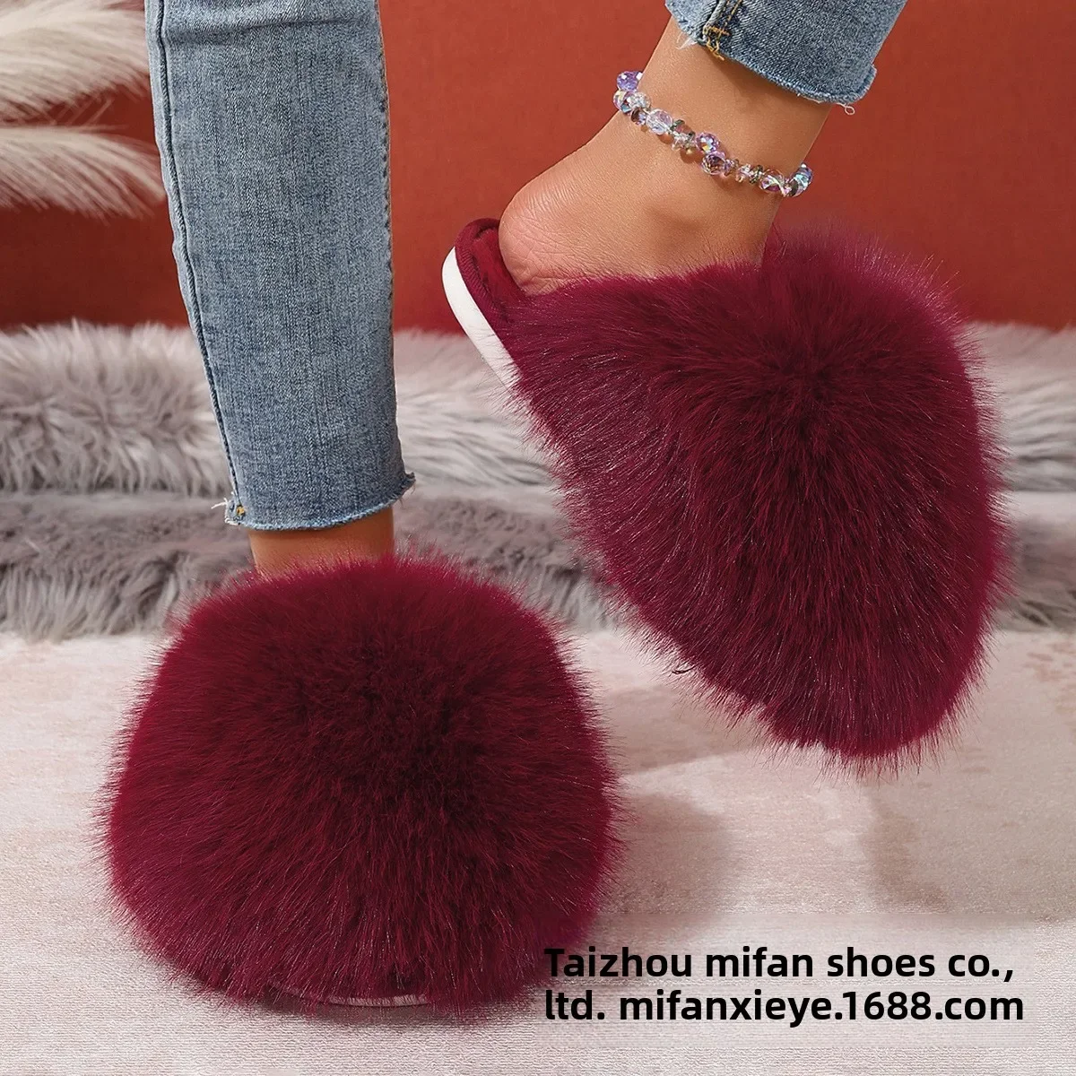 Neue Winter-Damenmode-Fellpantoffeln, Flauschige Niedliche Plüsch-Luxus-Outdoor-Anti-Rutsch-Pantoffeln mit Flachem Boden für Damen – Detail 16