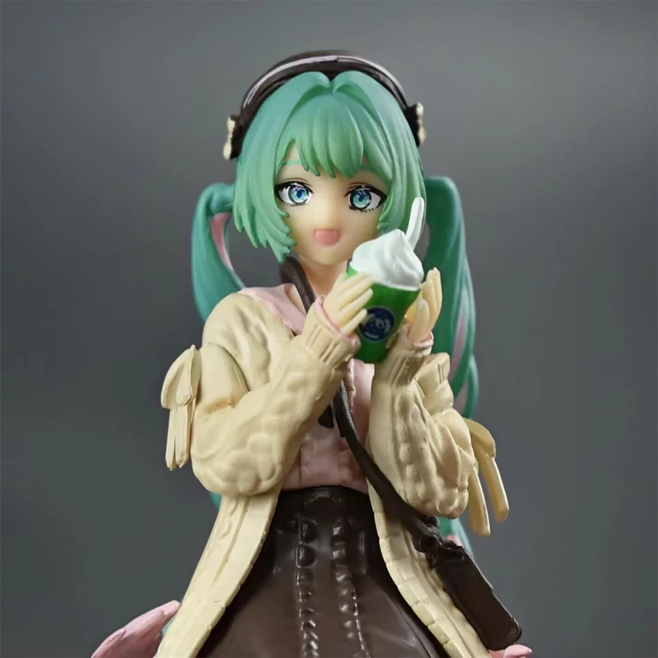 

15cm Hatsune Miku Anime Figure Autumn Date Miku Action Figure Kawaii Girl Noodle Stopper Figurine Computer Case Ornaments Model