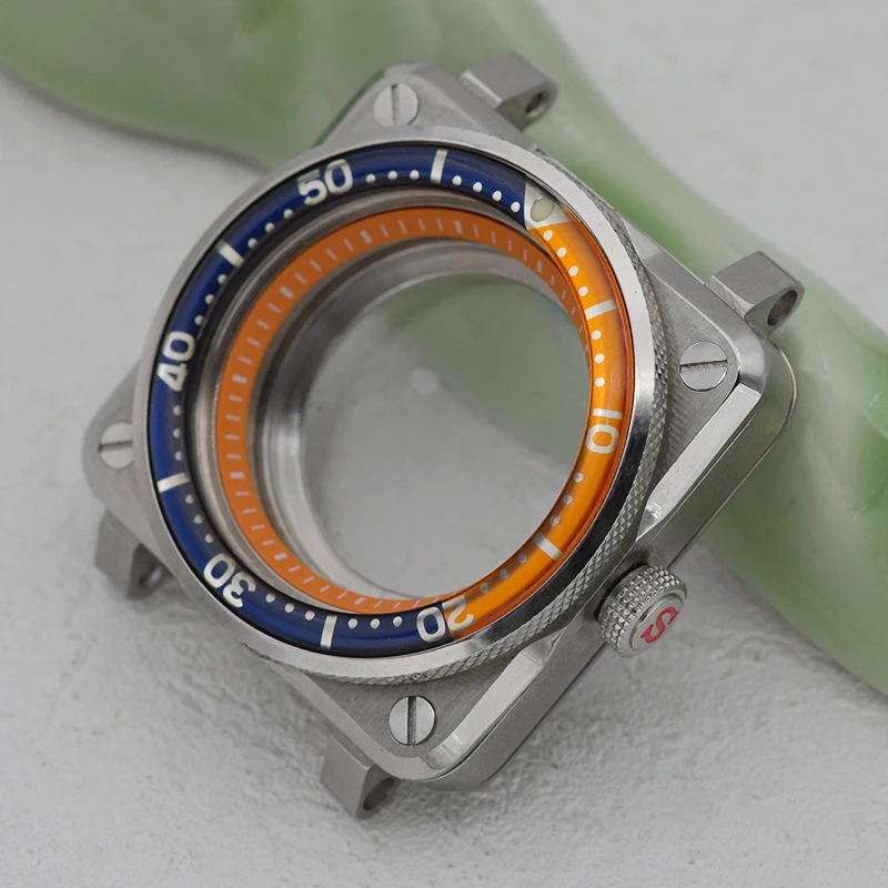 

42mm SKX007 Square Case With Sapphire Crystal Glass And Transparent Case Back, Compatible With NH34, NH35, And NH36 Movements