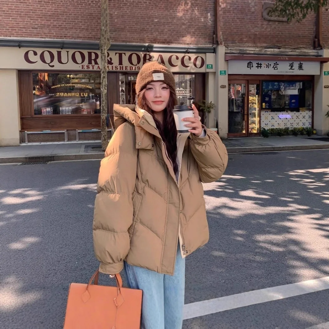 

Белая короткая теплая хлопковая одежда для женщин, зимняя новинка, маленькая хлопковая одежда, теплое толстое пальто для женской зимней одежды