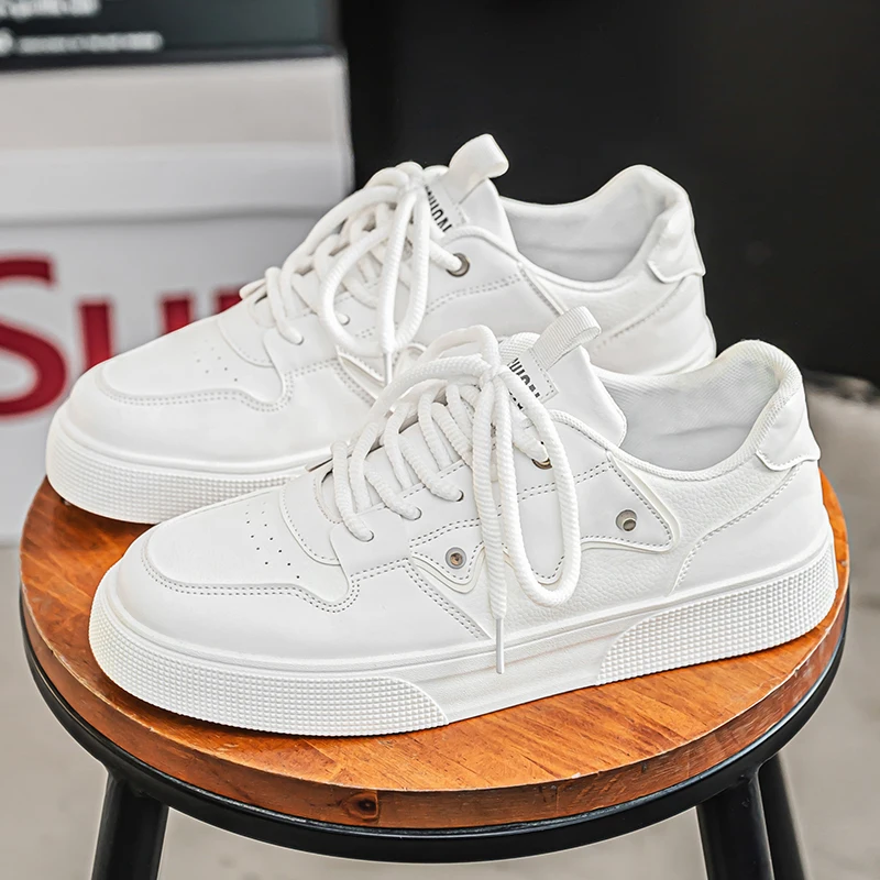

Men's Casual and Comfortable Flat Heel Low-top Round-toe Trendy New Artificial Leather Board Shoes, A Seasonal Bestseller