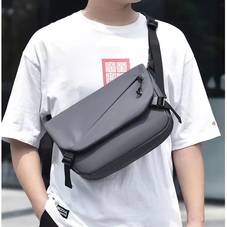 Men's High-Quality Crossbody Bag Fashionable Flap Shoulder Travel Handbag Portable New Design for Stylish On-the-Go Convenience