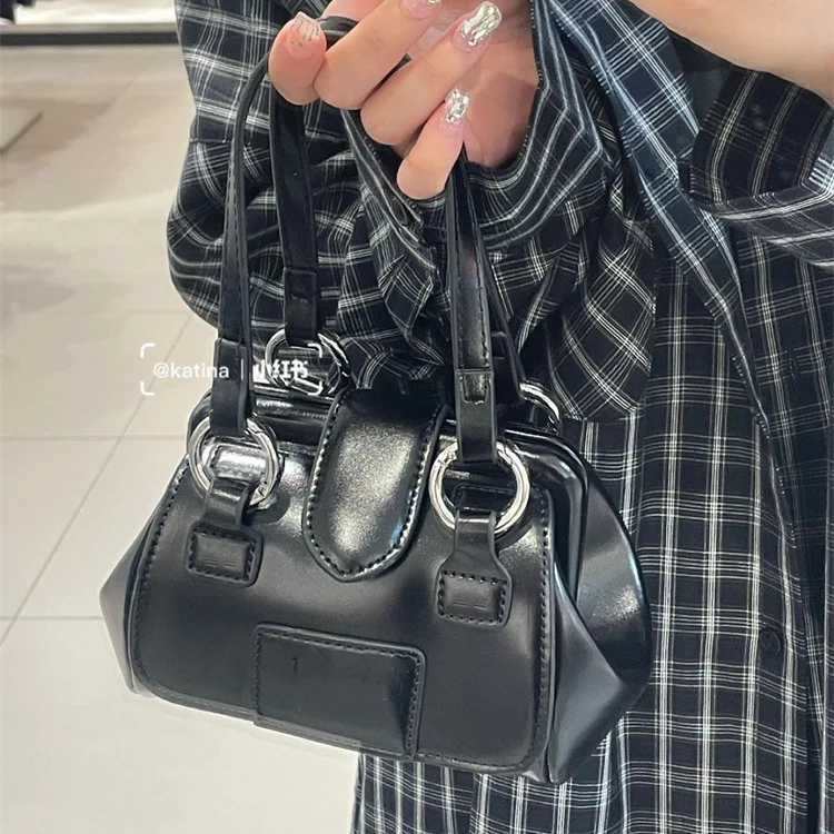 New This Year's Popular Explosion Senior Sense Boston Bag Retro Casual Girls Fashion Underarm Bag Personality Crossbody Bag