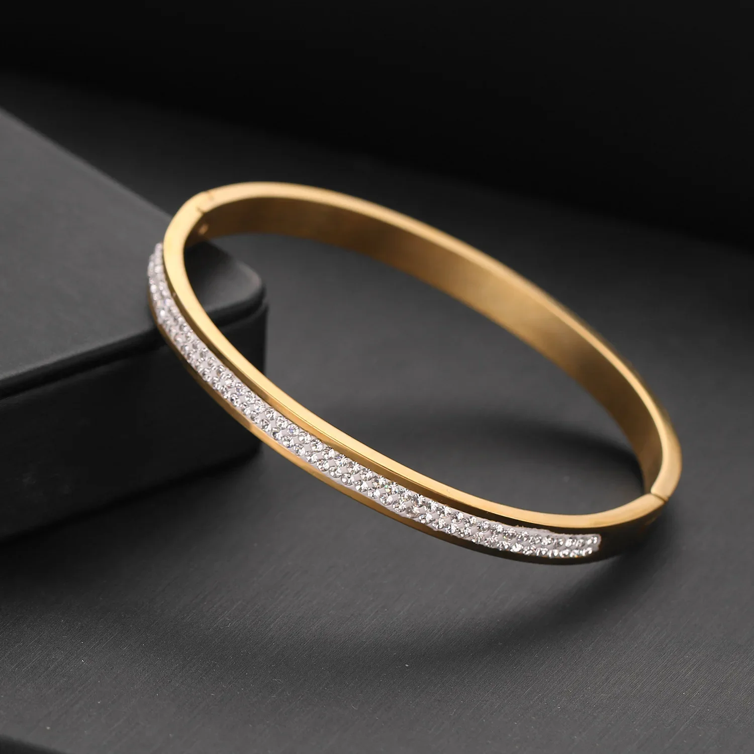 

European and American fashion diamond set double row clay full diamond stainless steel snap open bracelet