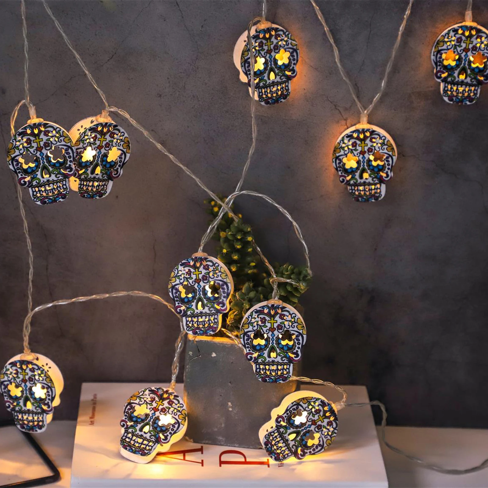 Halloween White Hollow Metal Skull LED String Lights Halloween Holiday Christmas Party Garden Decor Lights The Day of the Dead