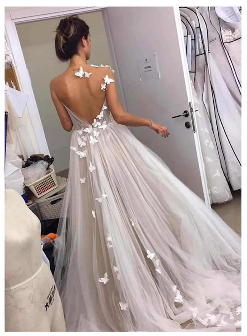 Vestidos de novia con cuello en V, cuello joya, apliques de mariposa, vestidos de novia de ilusión de tul sin espalda, vestidos de novia de cola de barrido