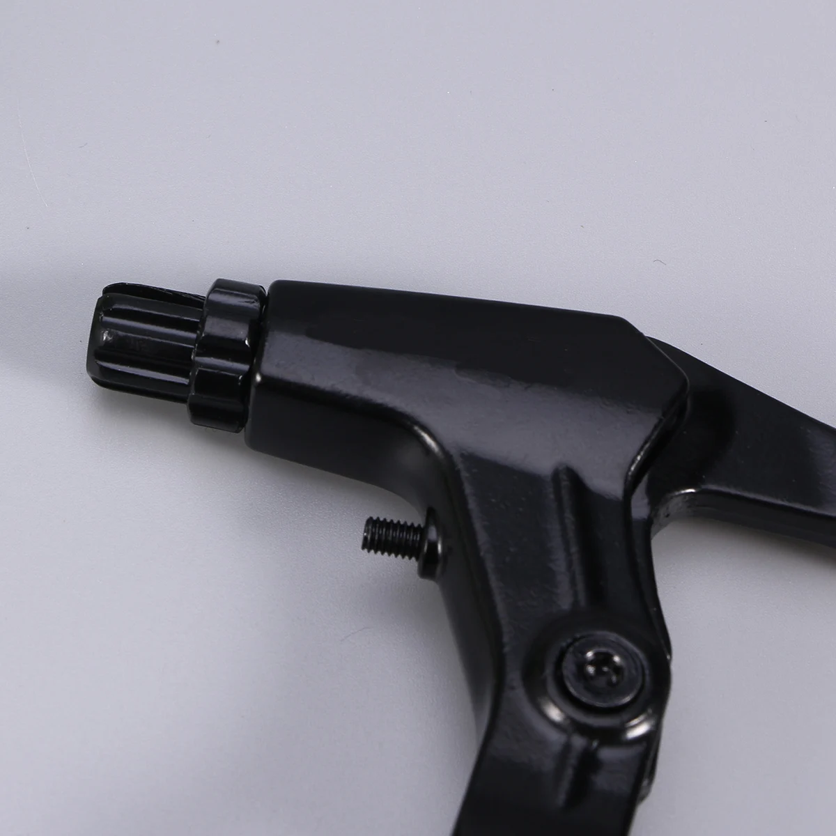 زوج واحد من الدراجة باللون الأسود خفيف الوزن بتصميم مريح مناسب عالمي لقطع غيار المقود ومقبض فرامل الدراجة #2