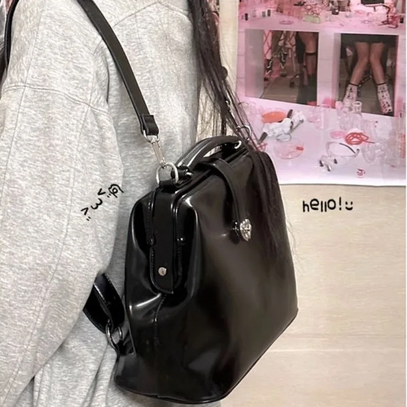 New Popular Y2K Bags for Women Simple Solid PU Backpacks Sweet Chic Heart Design School Bag Office Lady Crossbody Bag