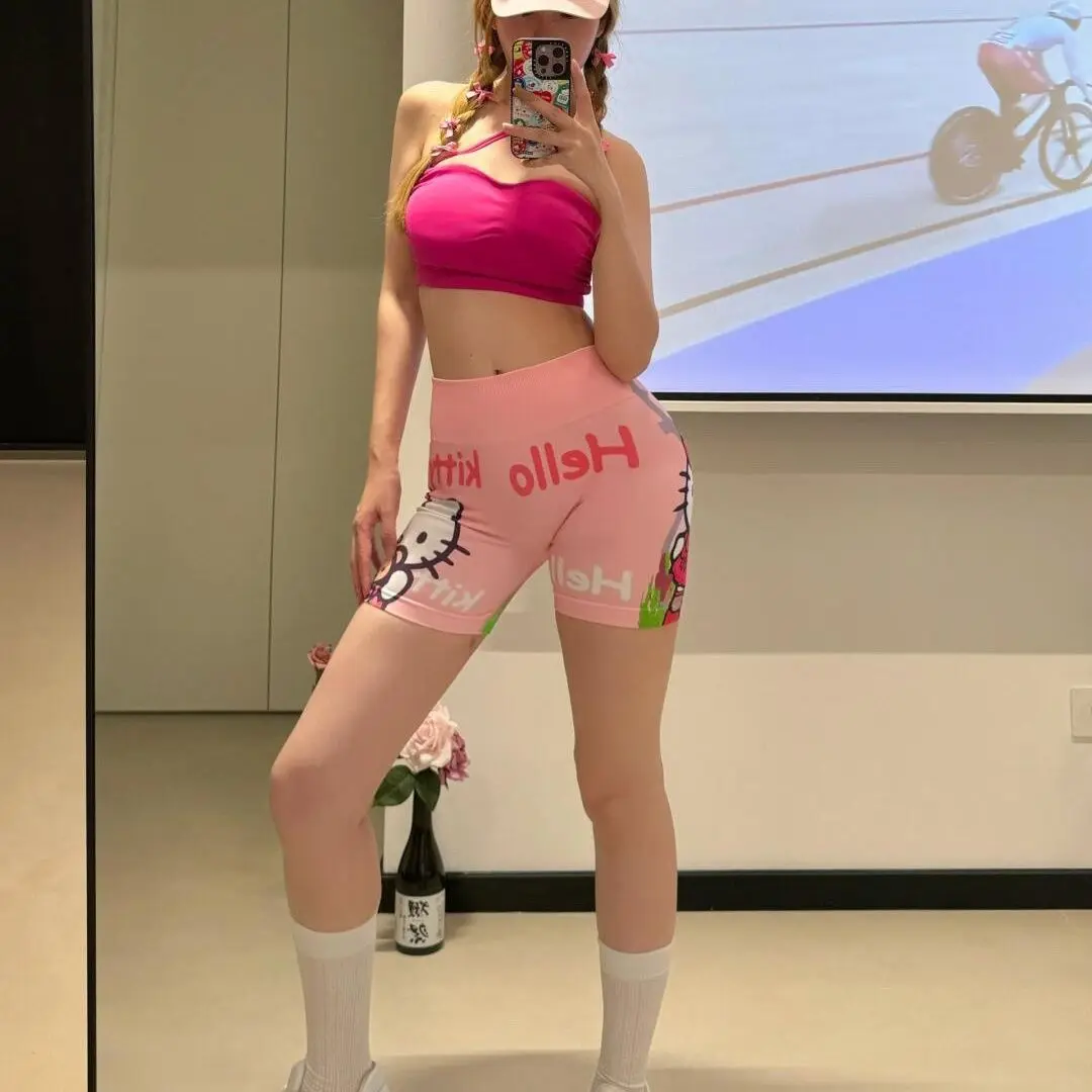 Sanrio HelloKitty pantalones cortos deportivos estampados dibujos animados lindo verano pantalones de Yoga de doble cara corazón femenino pantalones deportivos delgados de tres cuartos