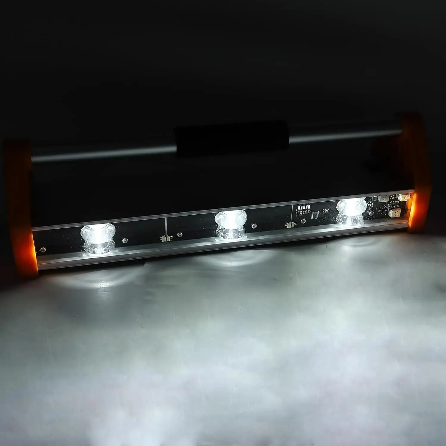 Development Lamp for Painting Wall Surface Polishing Wall Lighting for Uneven Bridge Surface Lighting Use