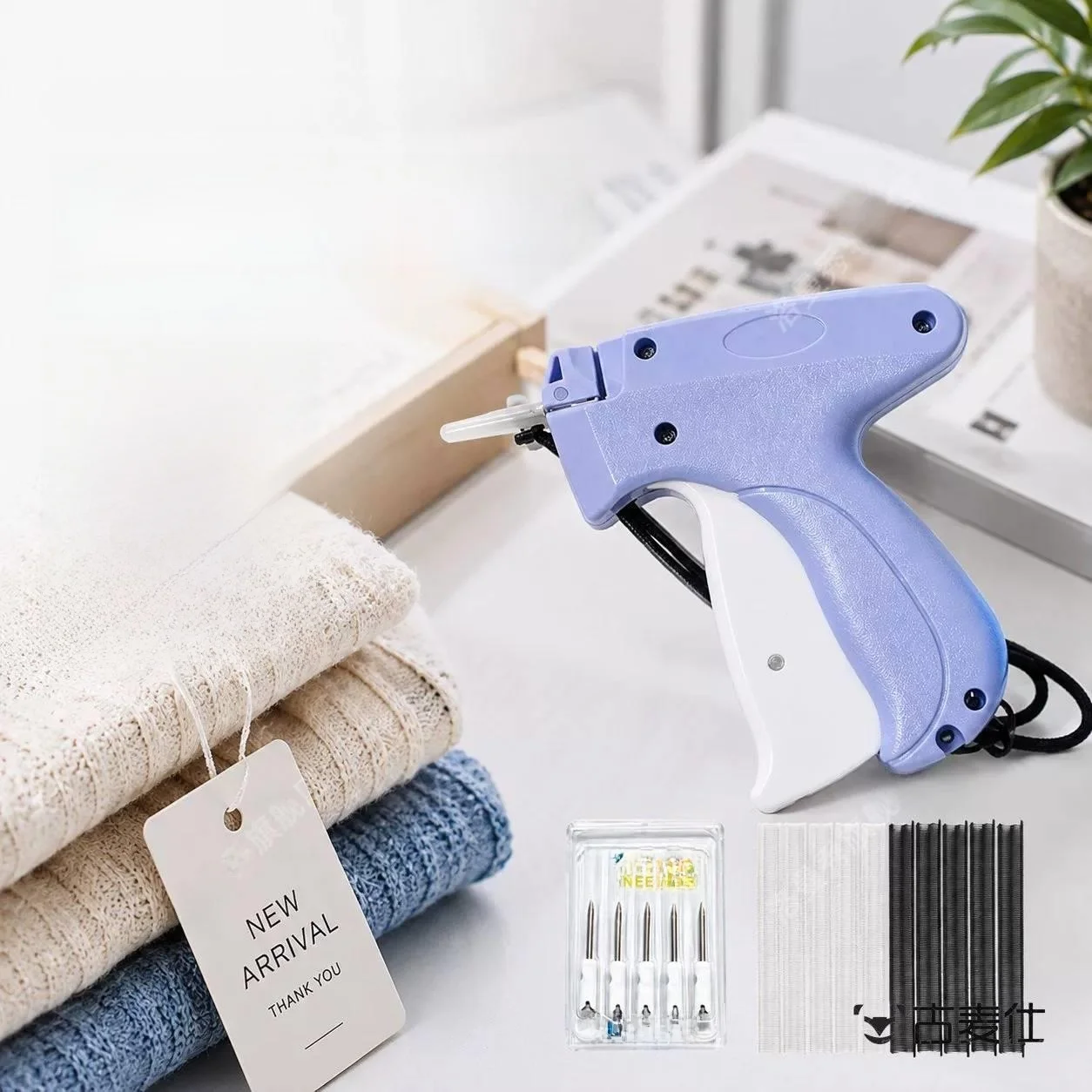 Handheld Fine Needle Tag Gun Clothing Label Gun Tag Gun Sewing Gun Garment Labeling Machine Tagging Gun for Apparel Accessories