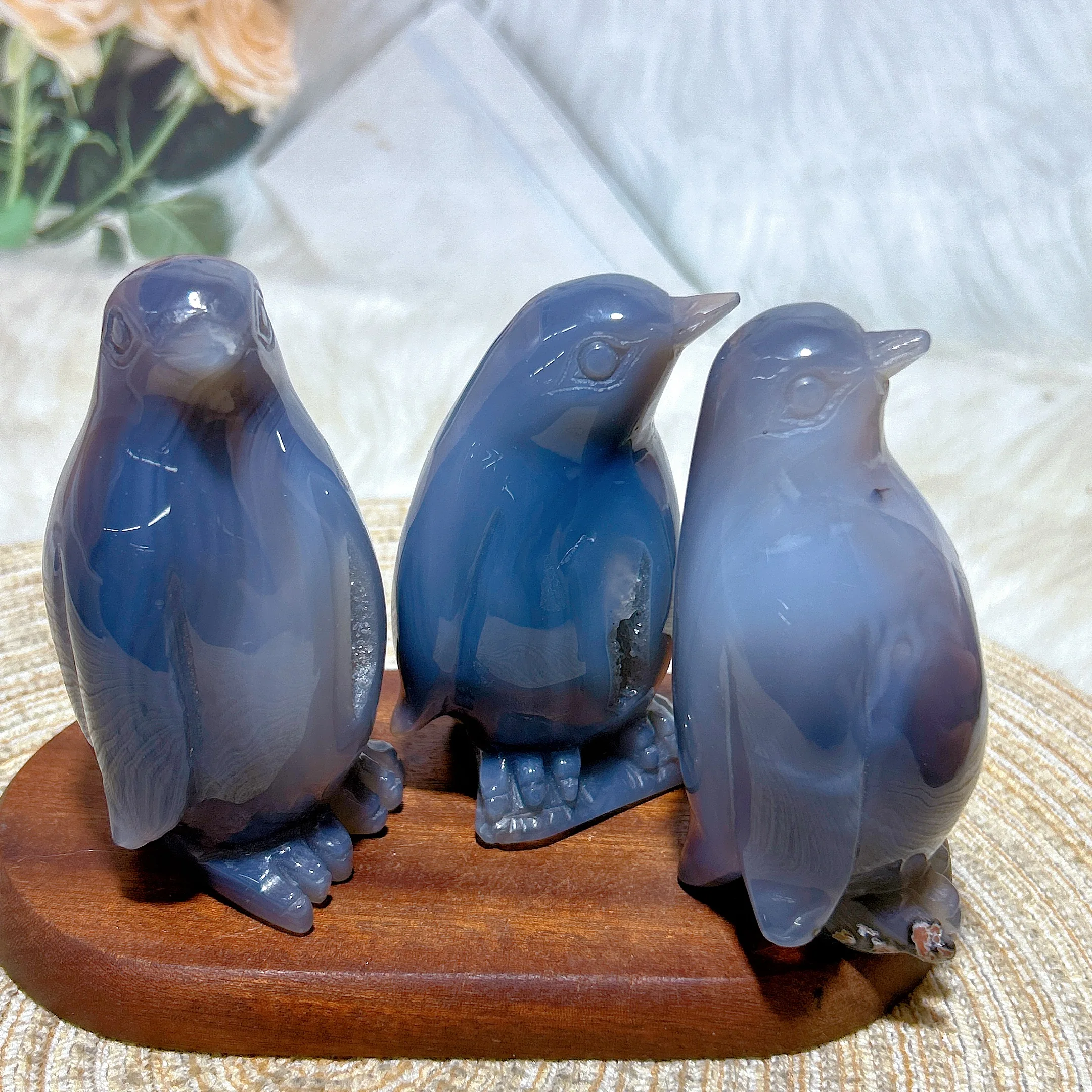 Healing Natural Crystal Agate Druzy Geode Penguin Carving High Quality Gemstones Energy Reiki Home Decorations Room Decor Gift