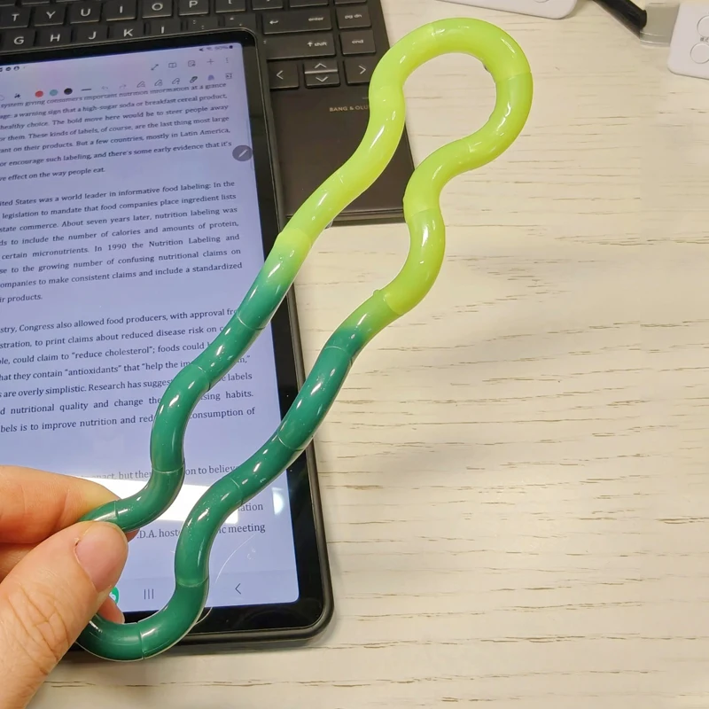 1 Stück Temperaturwechselndes Verformbares Seil Mehrfarbiges Anti-Stress-Deformationsseil Knoten-Druckentlastungs-Spielzeug Geschenke