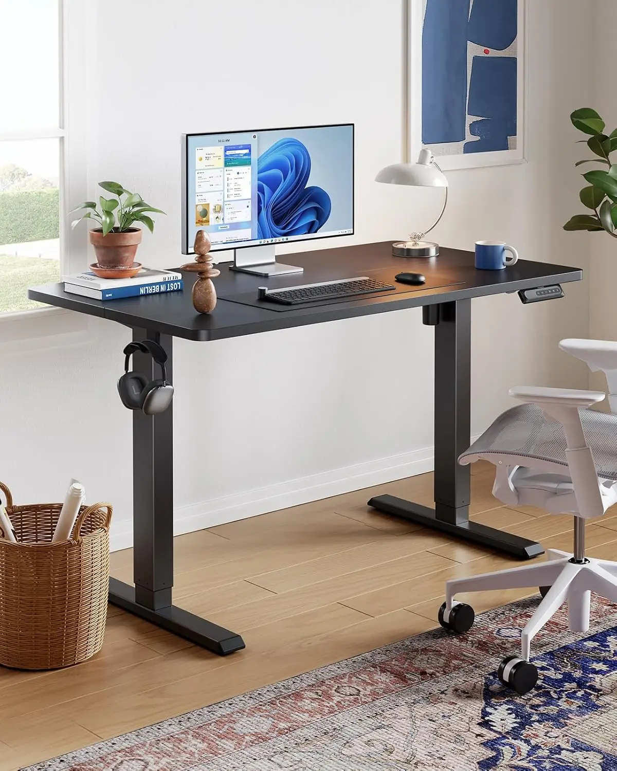 Standing Desk Adjustable Height, 4 Memory Height Settings, Headphone Hook, Cable Manager, Sit Stand Up Desk for Home Office & Co