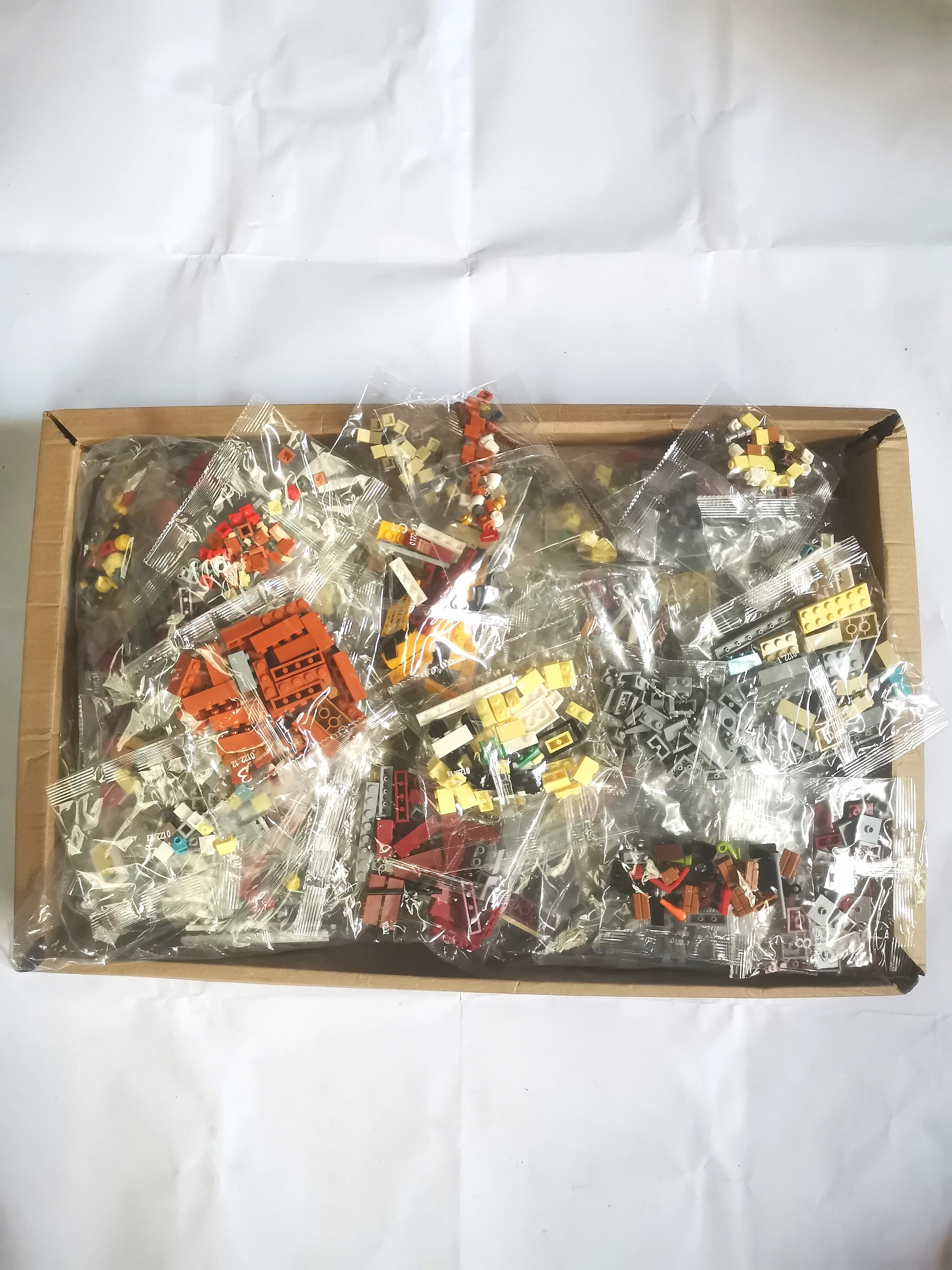 Hot sales 2899PCS Creating Jazz Club Expert Pizza Shop Model Modular House Building Blocks Christmas and birthday gifts