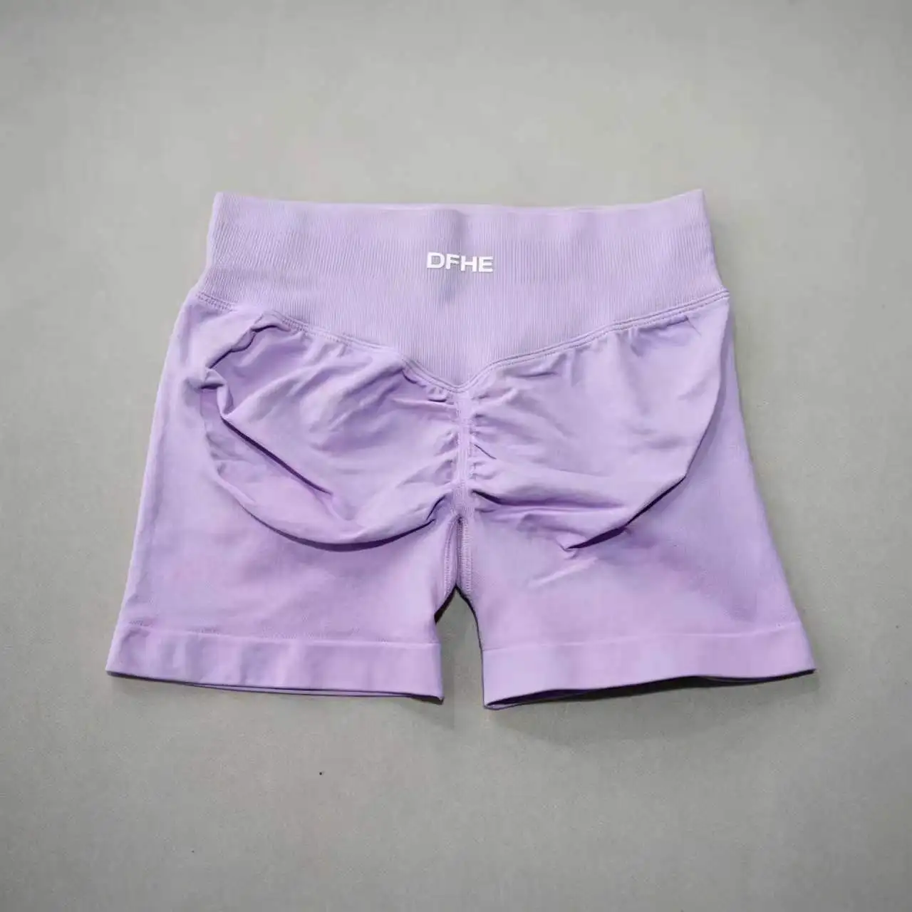 Pantaloncini yoga donna in nylon a vita alta