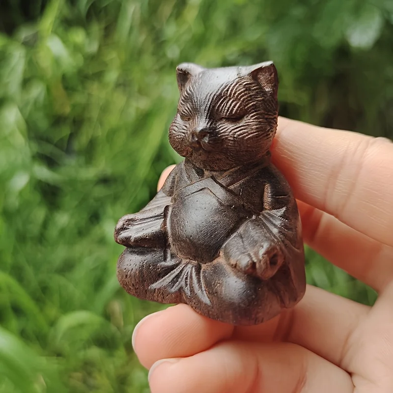 Wooden Hand-Carved Animal Statues of Cats in a Meditative Pose, Suitable for Home Decor, Study Room Display, Office, Christmas Gifts, New Year Decorations, Thanksgiving Gifts, Collectibles, Small Statue Ornaments