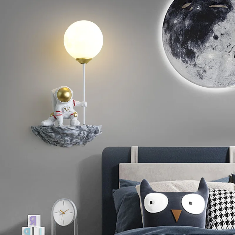 Nursery Room Children\'s Room Wall Light Resin Astronaut G9 Bulb Speaceman Boy Bedroom Bedside Night Lamps AC110V 220V