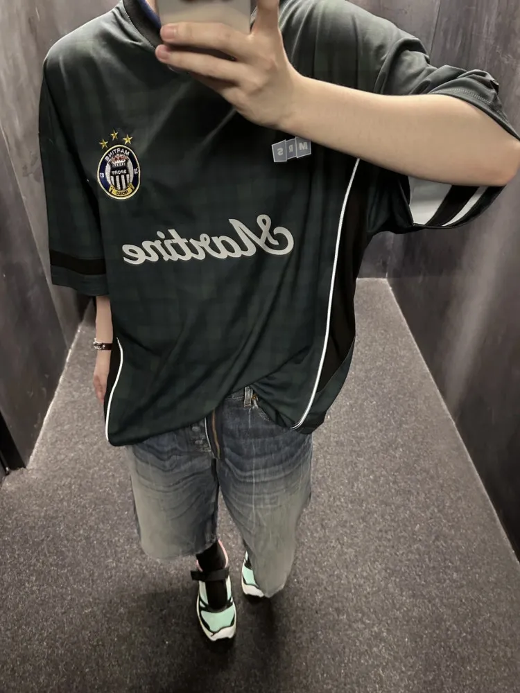 MAR 25SS Camiseta retro de fútbol de manga corta en jersey a cuadros con combinación de colores negro y verde