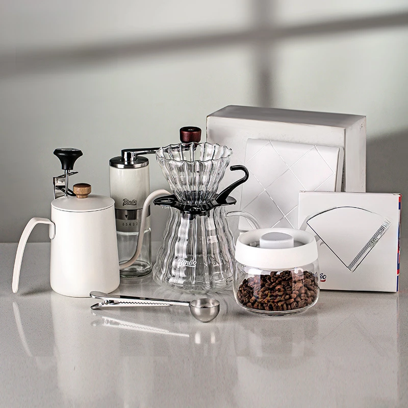 Simple Hand Brewed Coffee Set, Hand Grinder, Coffee Machine, a Full Set of Coffee Pot, Homehand Brewed Outdoor Equipment