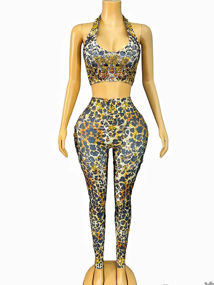 haute-qualite-estampage-a-chaud-sexy-imprime-leopard-col-suspendu-haut-pantalon-deux-pieces-ensemble-2025-nouveaux-vetements-pour-femmes-personnalises-a-la-mode