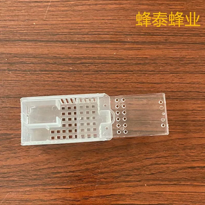 

100 шт. прозрачная внутренняя выпуклая раздвижная королевская клетка, королевская клетка для почты пчел королевы