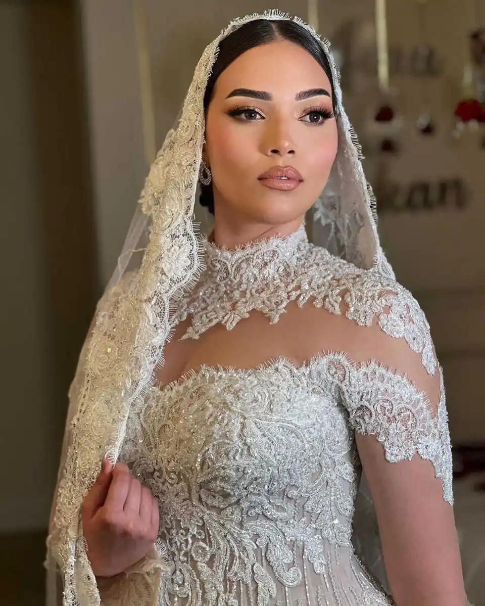 Classic Mermaid Wedding Dresses Appliques Lace Long Sleeve Bridal Gown High Neck Sweep Train Vestido De Noiva Customized