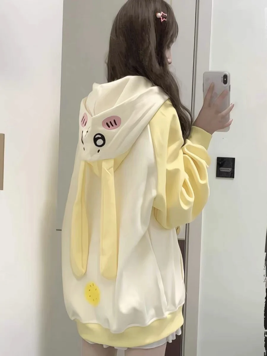 

Chiikawa Hachiware Usagi Cute ear hooded sweatshirt for women in autumn and winter loose birthday gift