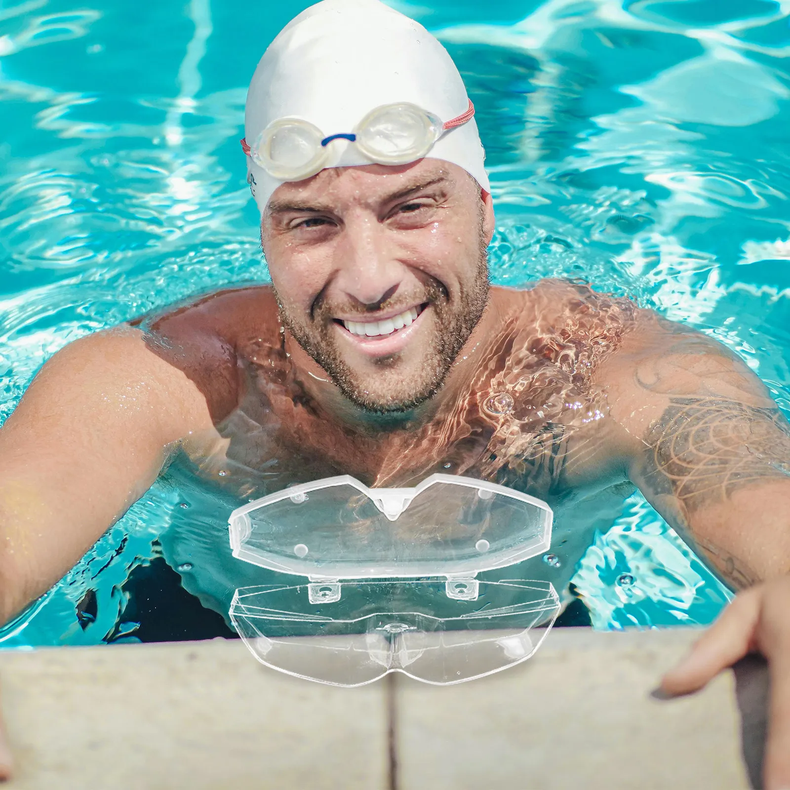 

Swim Goggle Case Plastic Protective Storage Box Lightweight Portable Goggle Container for Swimming Eyewear Travel Gym Swim