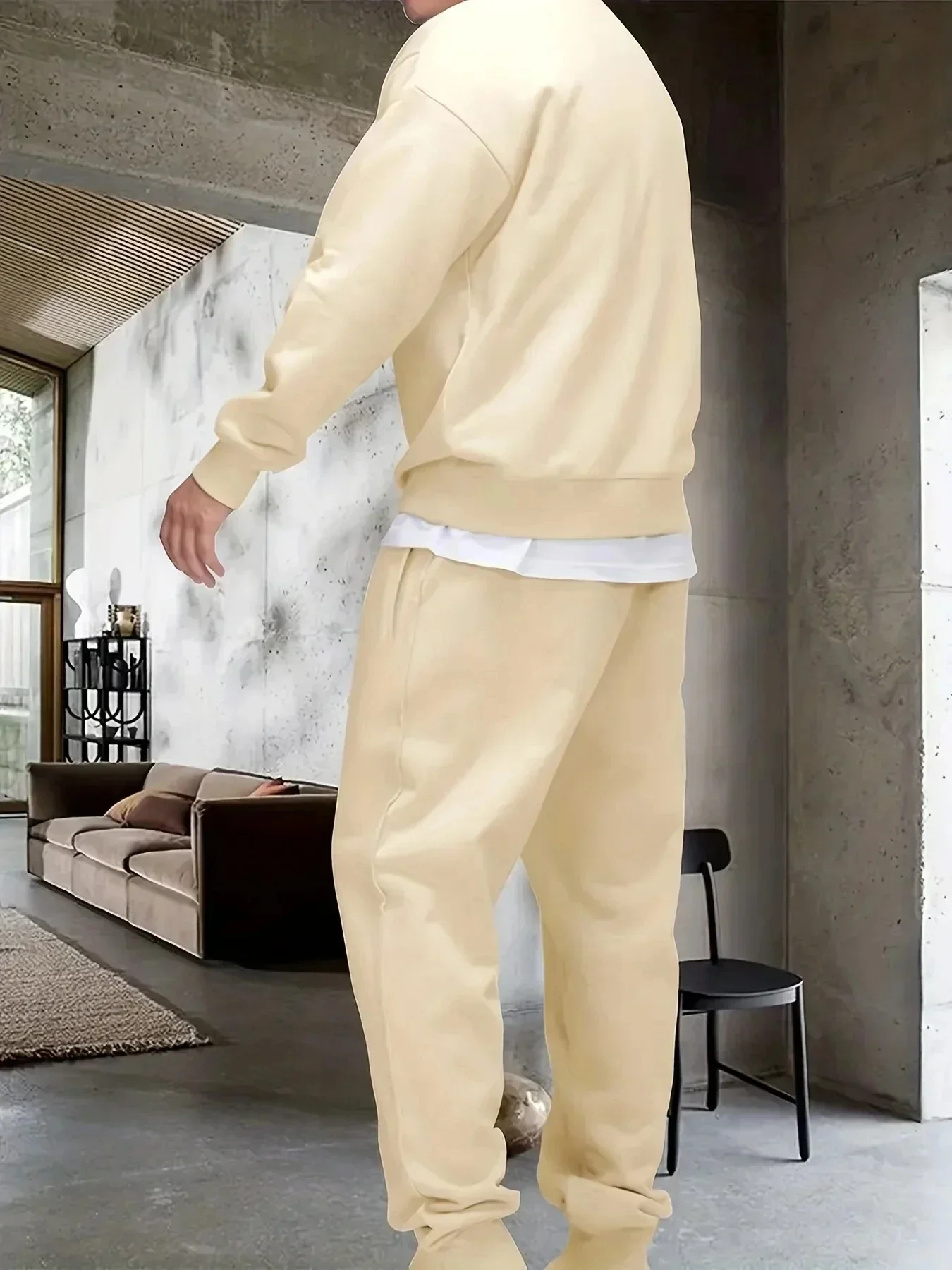 Autumn and winter men's casual round-neck hoodie + sweatpants two-piece set, fashionable outdoor hiking men's sportswear