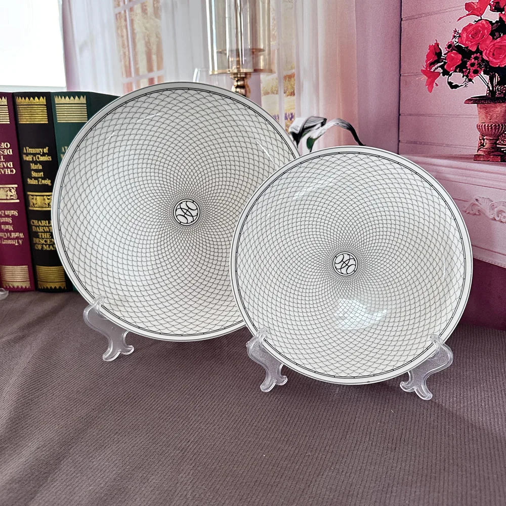 Ropean Ceramic Plate Bone China Western Plate Home Decoration Steak Plate Restaurant Circular Flat Plate Creation For Dish Plate