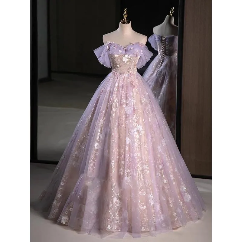 

2024 Luxury Lace Quinceanera Dresses Elegant Off The Shoulder Embroidery Vestidos De 15 Anos Party Prom Vintage Quinceanera Gown