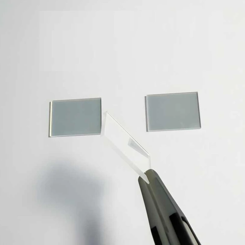 espelho-divisor-de-feixe-de-vidro-Optico-1-1-50r-50t-semitransmissivo-semirrefletivo