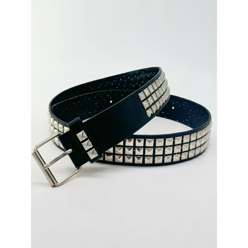 Modischer neuer quadratischer Perlen-Nietengürtel, Metall-Pyramiden-Gürtel für Männer und Frauen, Punk-Hardware-Jeansgürtel, Y2K-Designer-Gürtel, Damengürtel – Detail 5