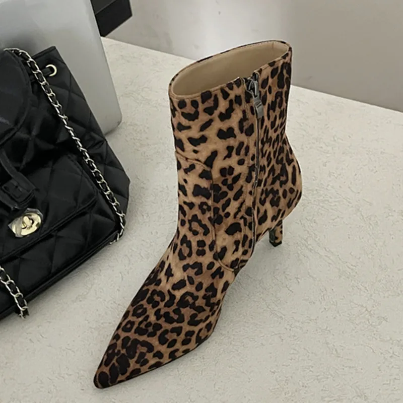 Stivaletti con stampa leopardata per donna punta a punta sottile tacco alto cerniera laterale scarpe femminili Fashion New Designer Brand Elegant