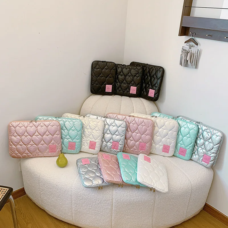 

Tablet Pouch Heart-Shaped Pattern Laptop Sleeve Bag For Ipad Air6 Pro11/10.9/10.5/10.2/9.7 Macbook 11 14 15 Inch Inner Bag