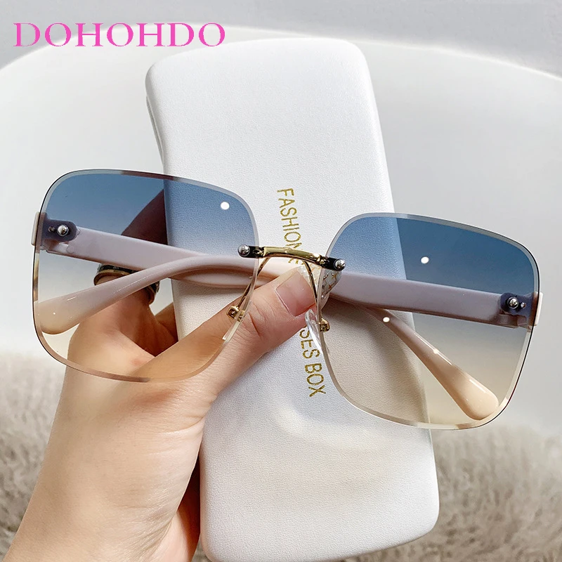 

DOHOHDO 2023 Rimless Retro Sunglasses Women Oversized Luxury Eyewear Women Men Square Glasses Women Gafas De Sol Mujer UV400