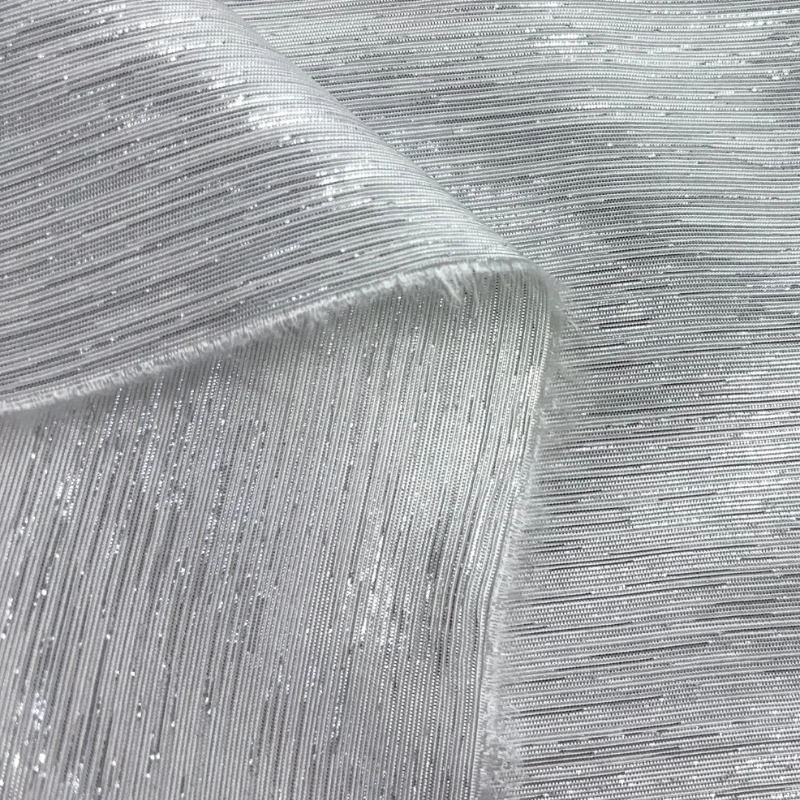 Zilverwit glanzend metallic gl - Is Sewing A Textile Craft recensie en prijs