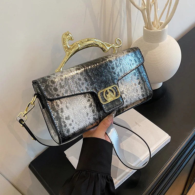 

Высококачественные текстурированные женские сумки в сезон, Парижская модельерская простая сумка на плечо, персонализированная портативная сумка с жесткой ручкой